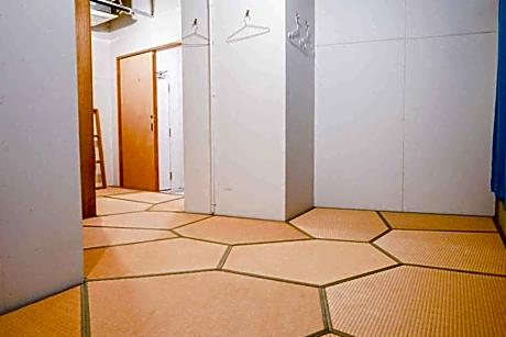 Japanese-Style Quadruple Room