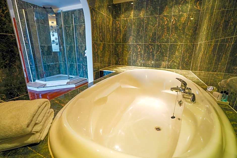 Gomersal Park Hotel & Dream Spa