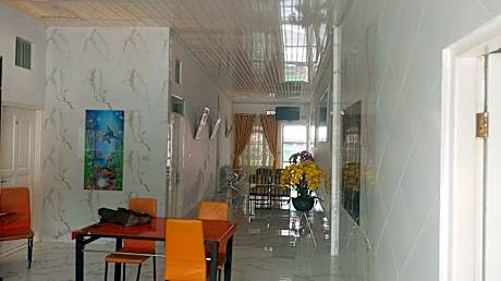 Luxe5 Inn Hj Hasnah Hasan