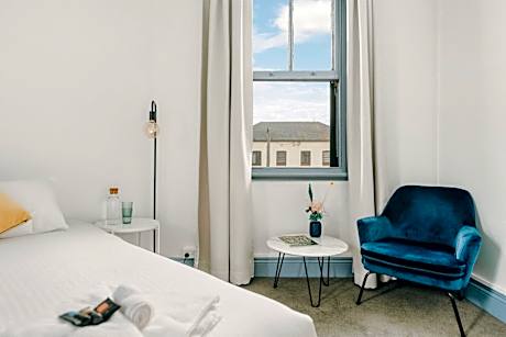 Double Room with Shared Bathroom