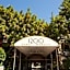 Sunset Marquis Hotel