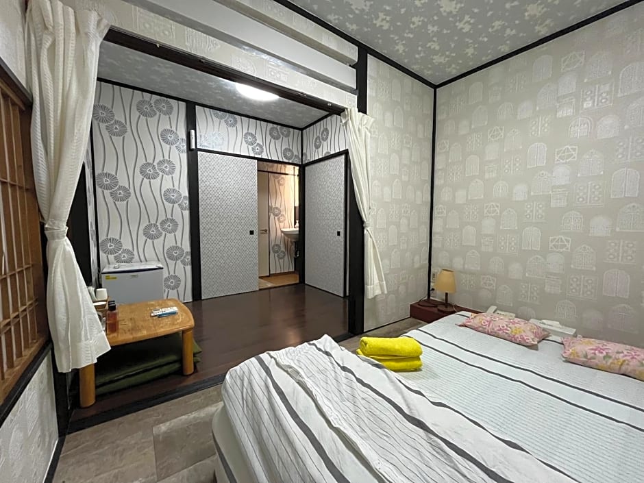 Lucky Hotel