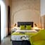 La Puerta de Palacio - Adults Only