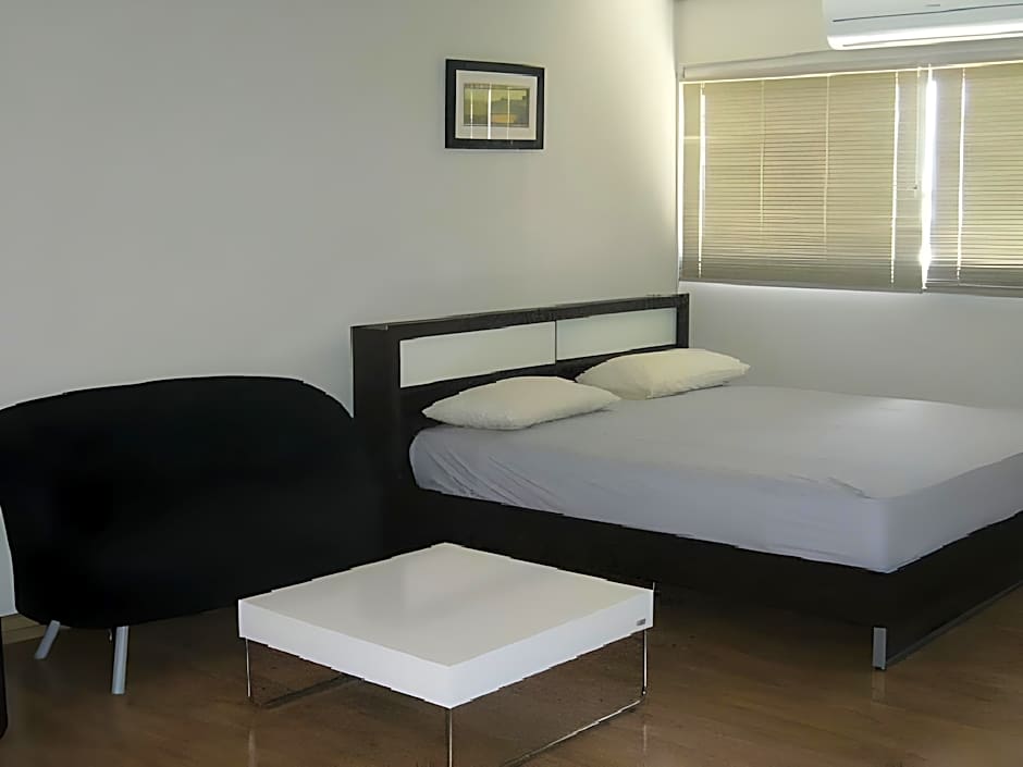 IMPACT Don Mueang Bangkok Guest House