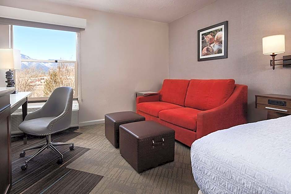 Hampton Inn By Hilton Taos