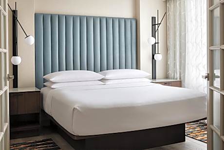 Executive One-Bedroom Suite