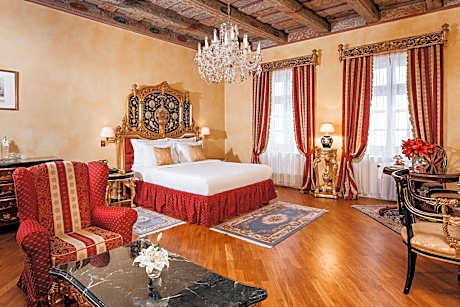 Alchymist Grand Hotel And Spa