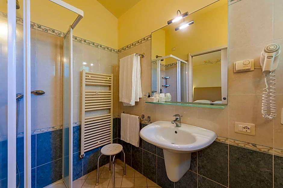 Hotel Saturno Fonte Pura