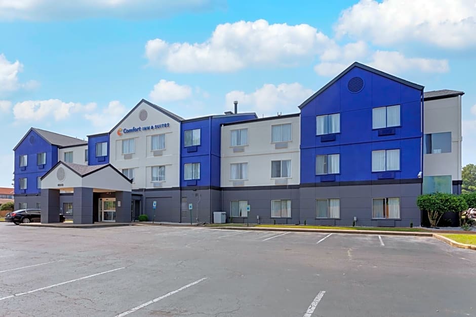 Comfort Inn & Suites