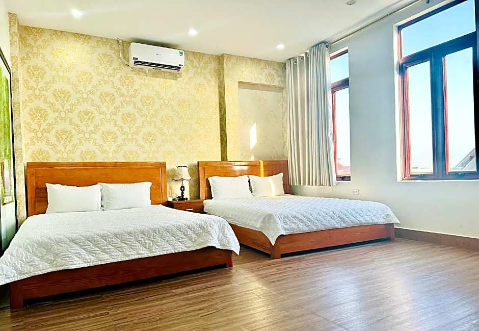 Luxury Airport Hotel & Spa