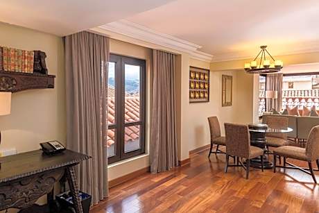 Imperial One-Bedroom King Suite with City View