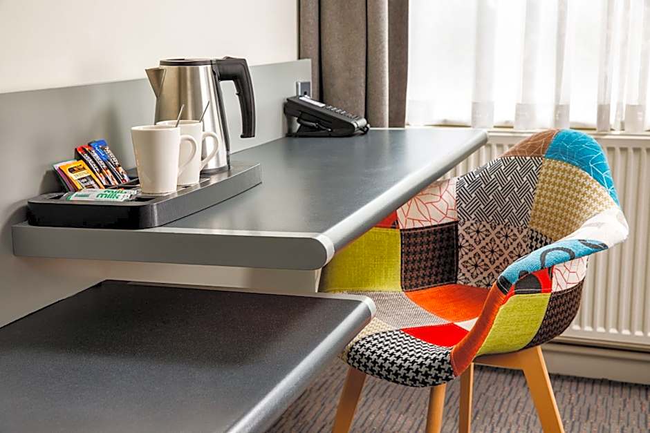 Mercure Chester Abbots Well Hotel