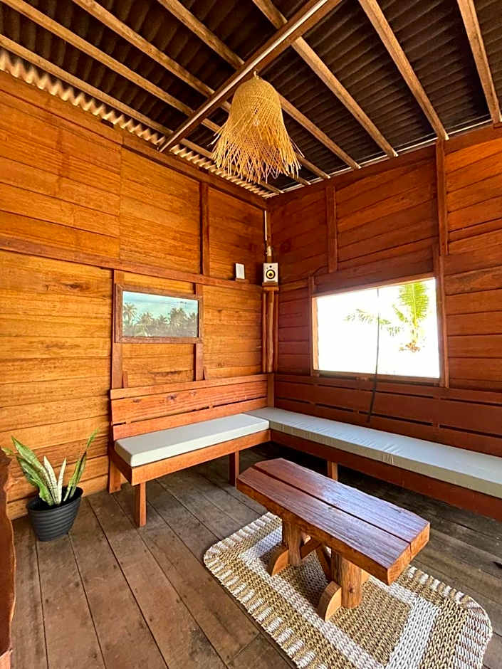 Sunset Surfing Villas Mentawai