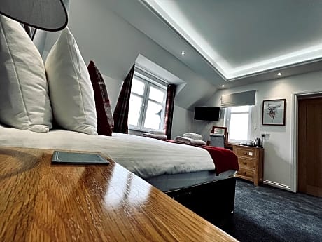 Double Room Ensuite with Sea View