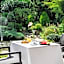 Booking Hotel & Spa