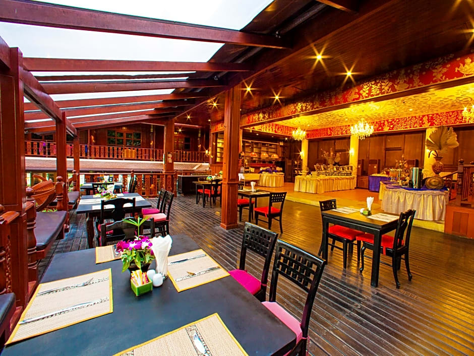 Royal Phawadee Village Patong Beach Hotel (SHA Plus)