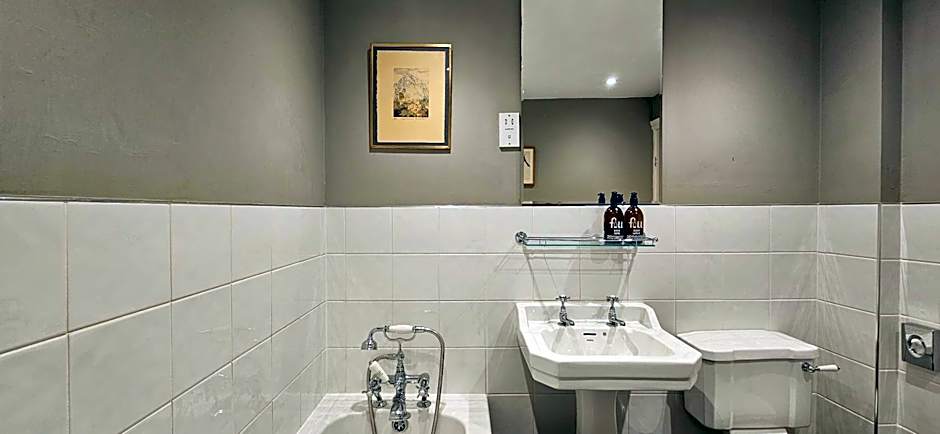 The Drunken Duck Inn