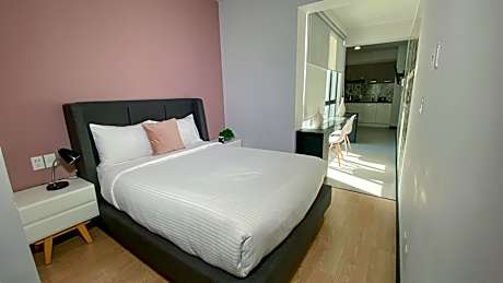 Apartment - Split Level