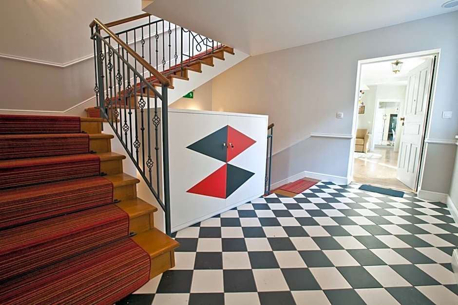 Crystal Suites Chez Helena