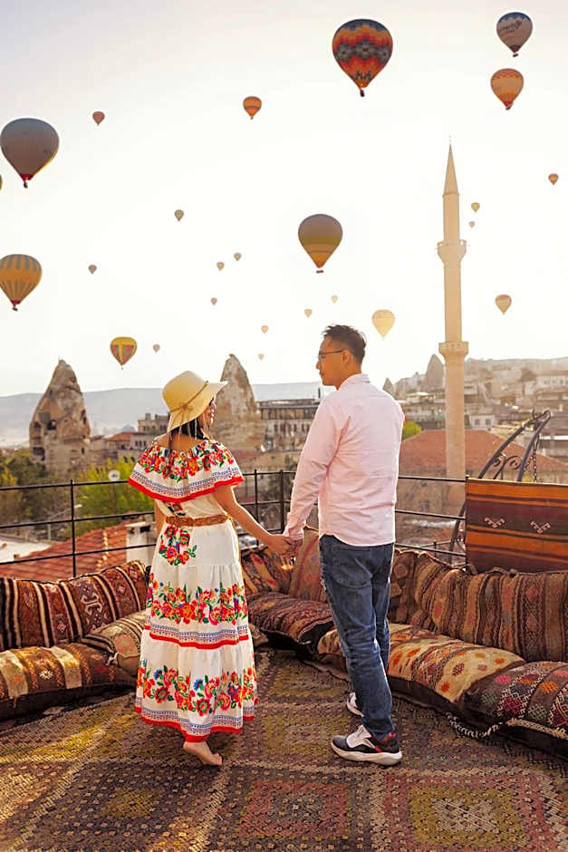 Noah's Ark Cave Hotel