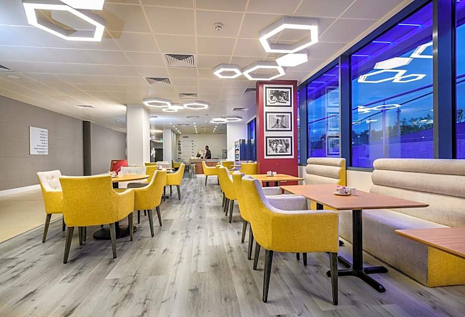 Atrium Hotel Heathrow