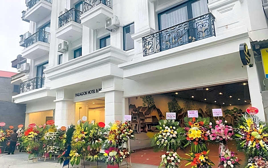 Paragon Noi Bai Hotel and Pool