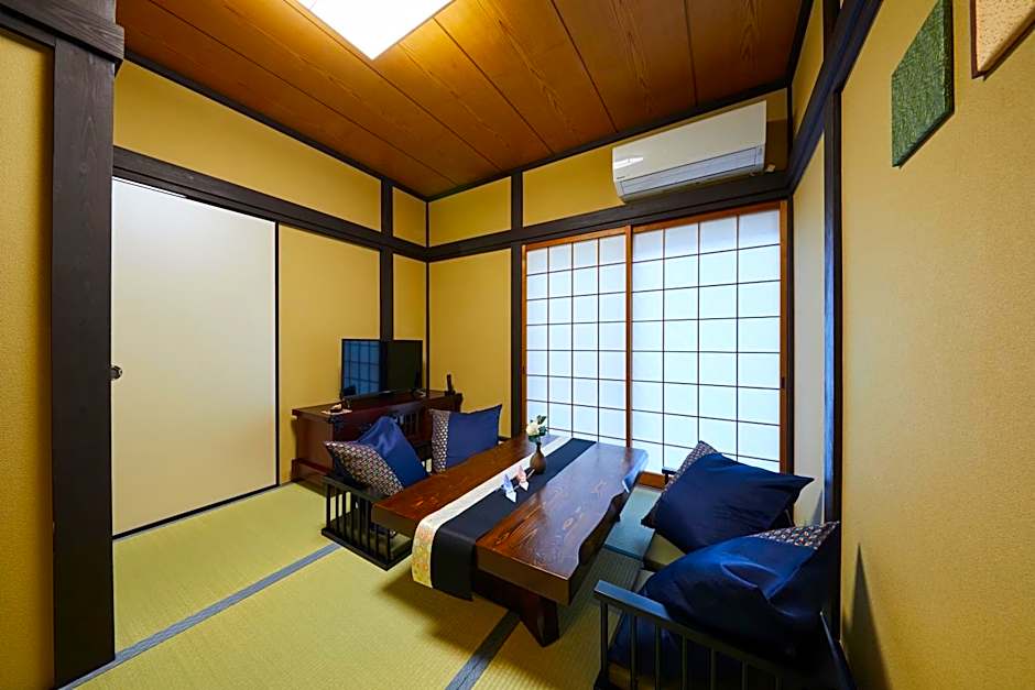 Rinn Yasaka Kodaiji