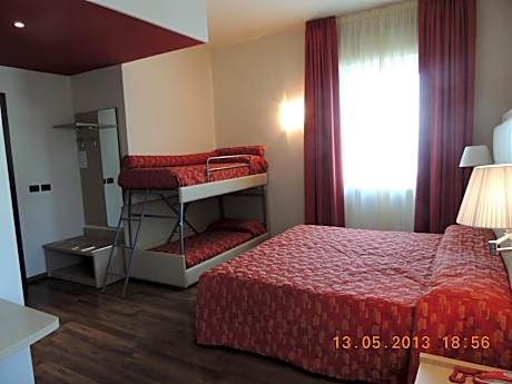 Quadruple Room
