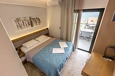 King Room with Sea View