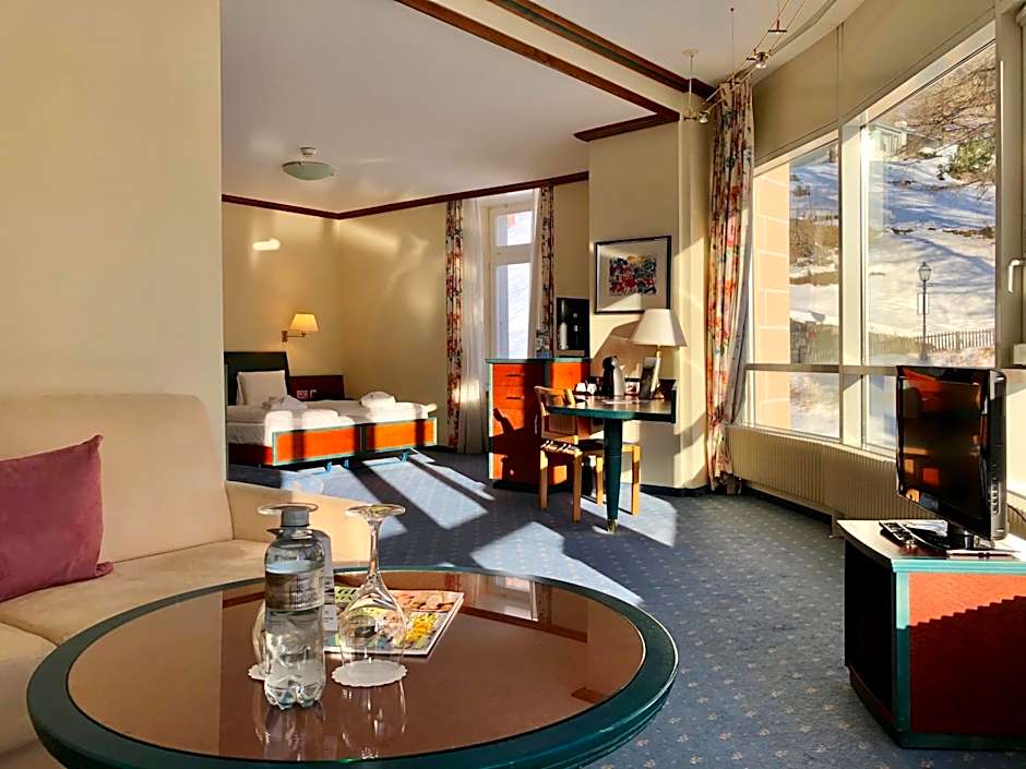 Thermal Hotels & Walliser Alpentherme Leukerbad