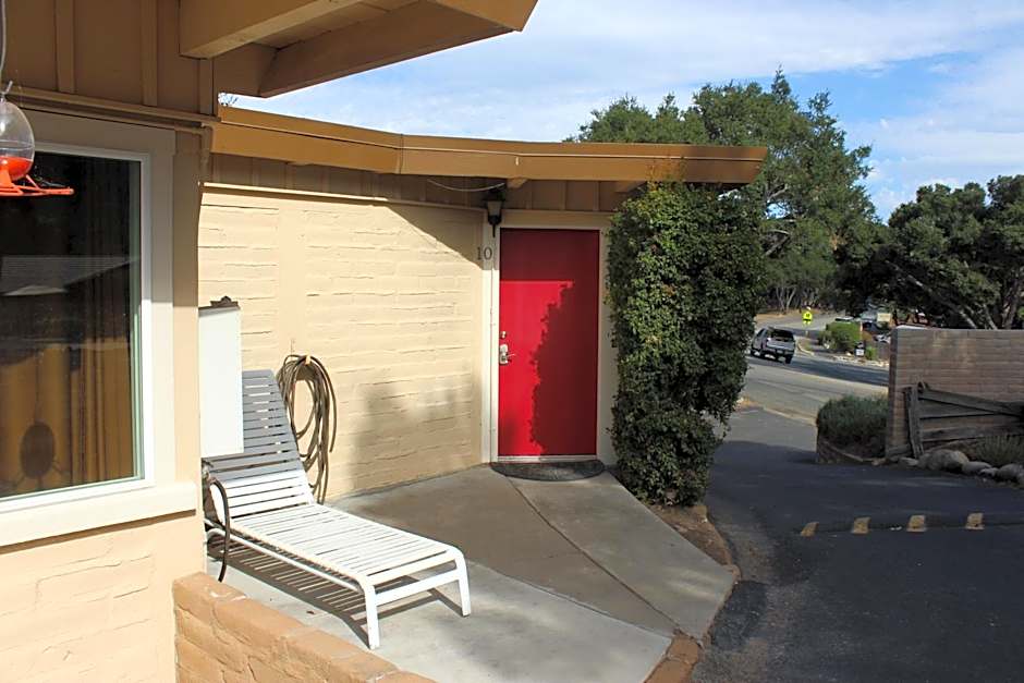 Little European Lodge