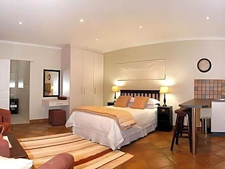 Standard Room With Sleeper Couch