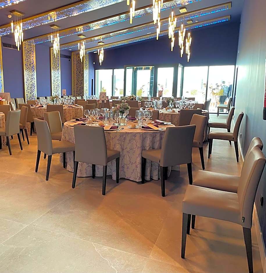 Hotel Andalucia Center