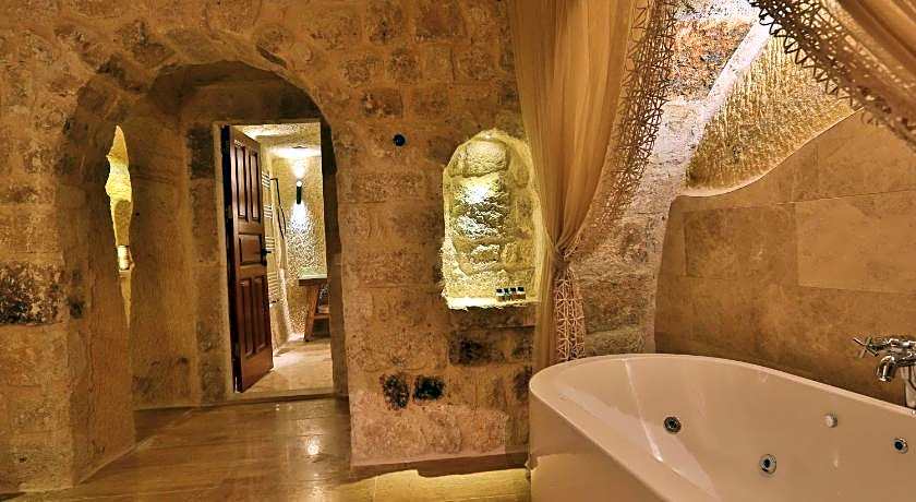 Acropolis Cave Suites