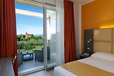Superior Room with Balcony