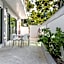 SIS Tourist Villa