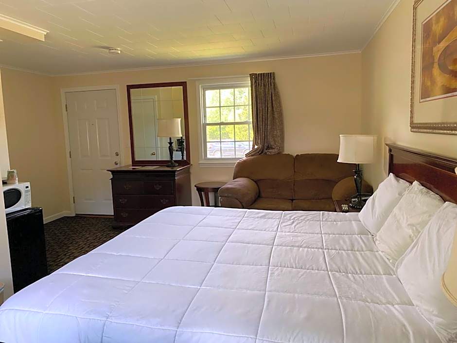 Villager Motel