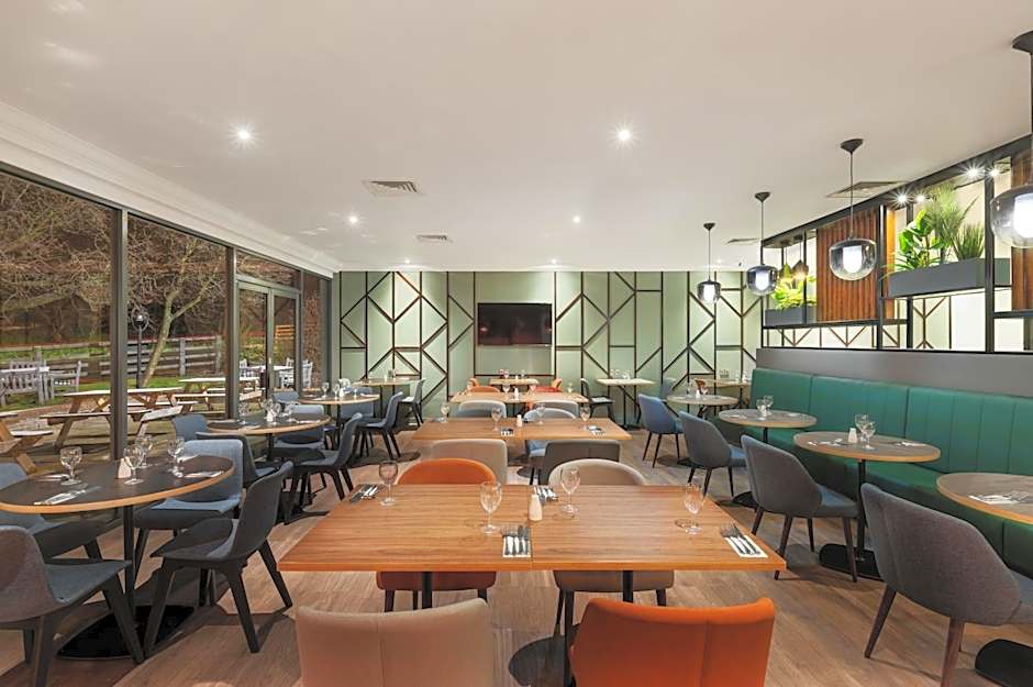 Holiday Inn Leeds-Wakefield M1 Jct40 By IHG