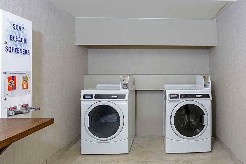 Hampton Inn By Hilton & Suites Tallahassee I-10-Thomasville Rd, Fl