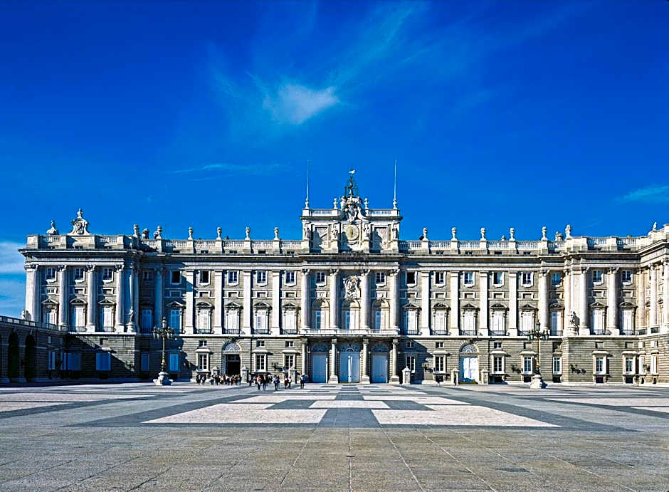 Hotel Zentral Castellana Norte