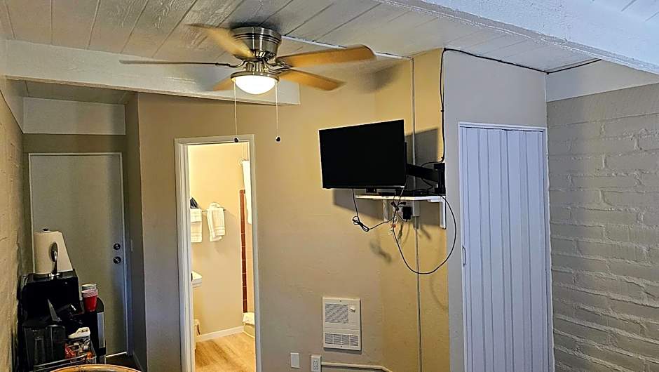 Little European Lodge