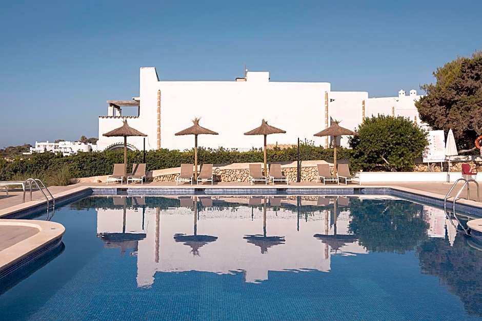 Alua Suites Las Rocas