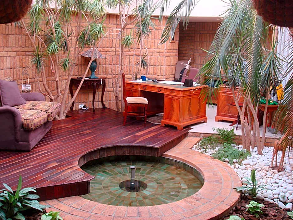 Bokmakierie Country Lodge