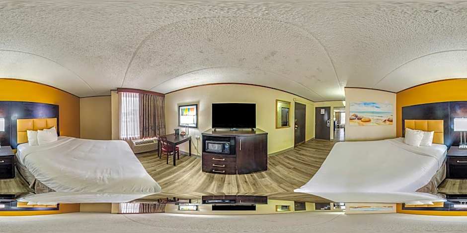 Clarion Pointe Lake Jackson - Clute