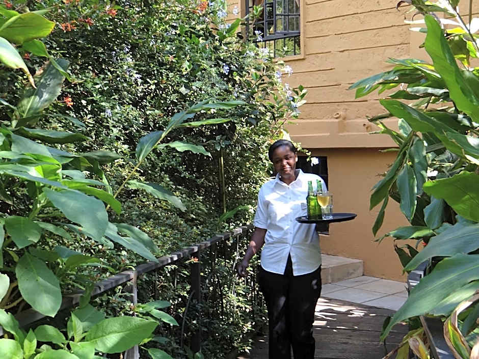 Ikweta Country Inn Maua