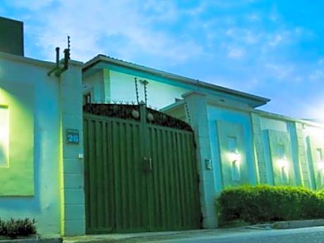 Green House Hotel and Suites