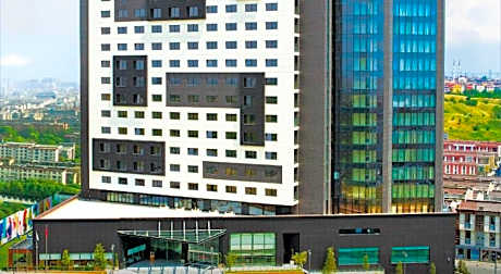 Ramada Plaza Istanbul Tekstilkent