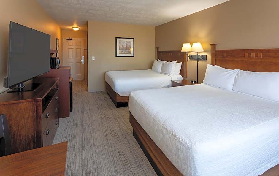 GrandStay Inn & Suites of Luverne