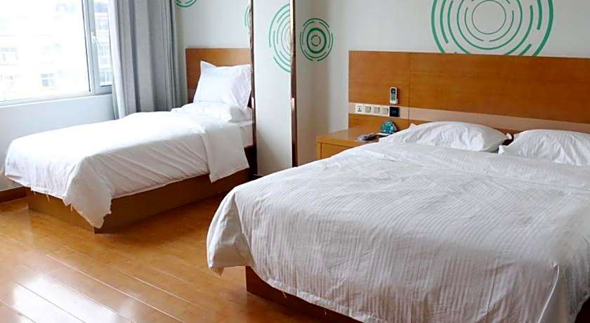 GreenTree Inn Linyi Mengshan North Road Express Hotel