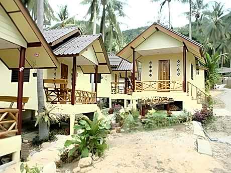 Day Night Bungalow & Bar